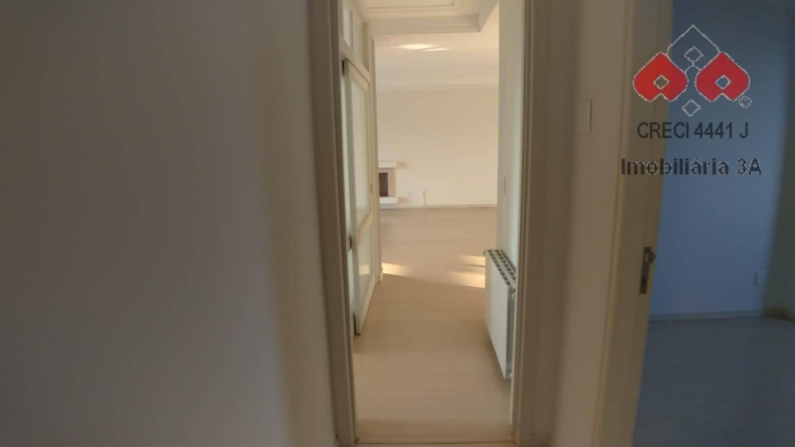 Apartamento à venda com 4 quartos, 276m² - Foto 31