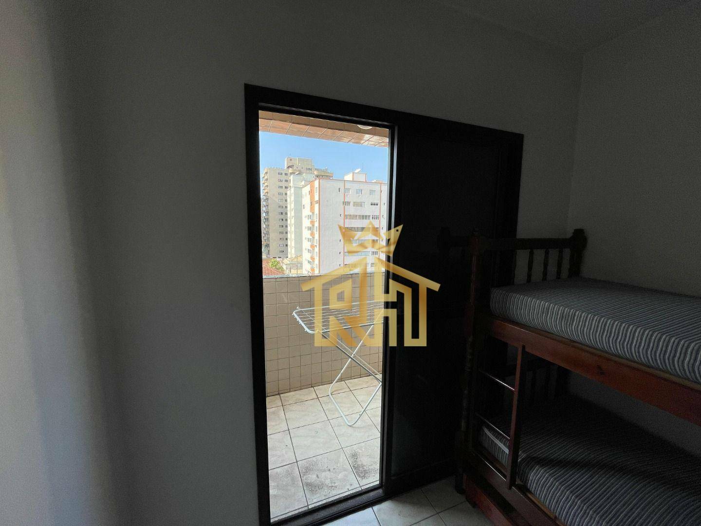 Apartamento à venda com 2 quartos, 78m² - Foto 5