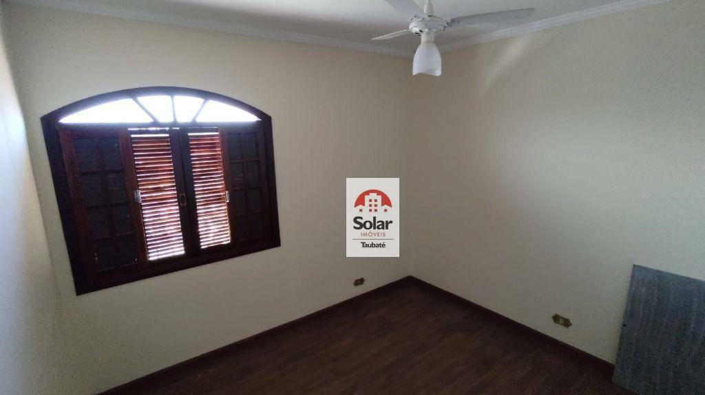 Casa à venda com 3 quartos, 130m² - Foto 12