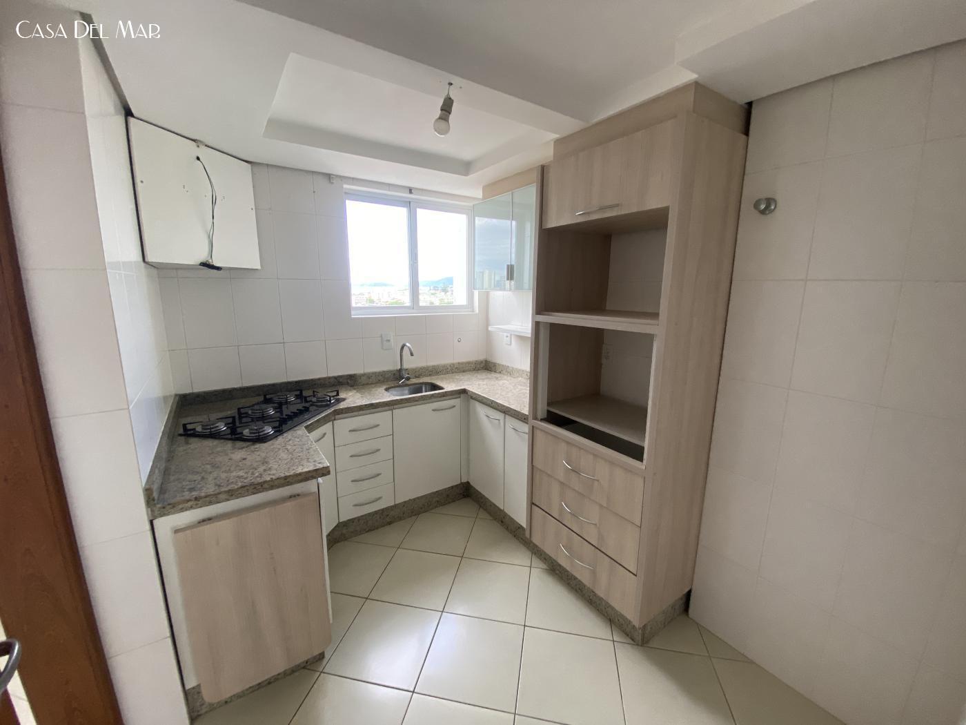 Apartamento à venda com 3 quartos, 137m² - Foto 15