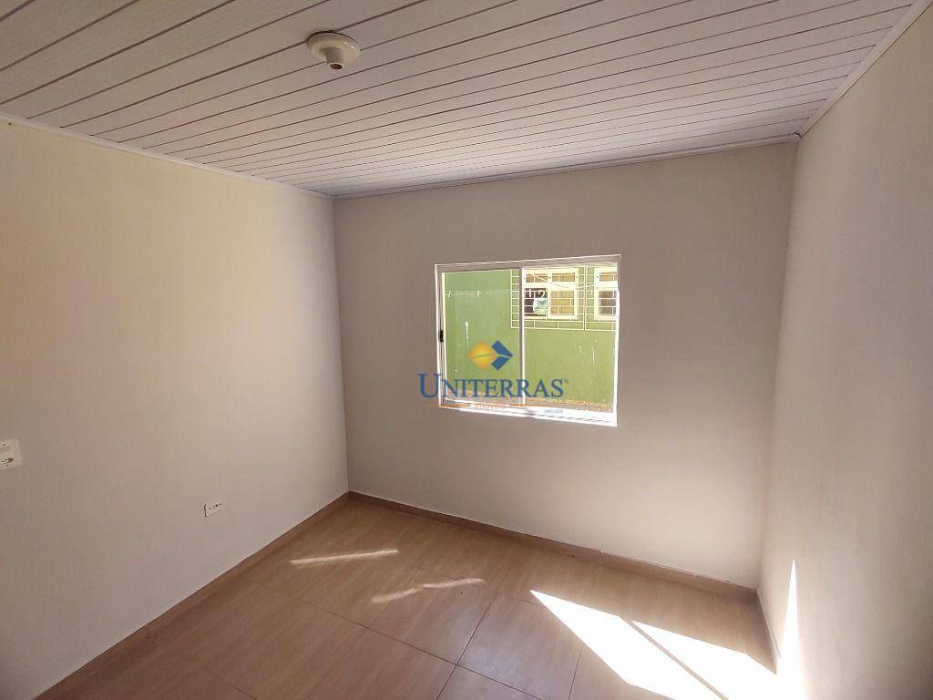 Casa para alugar com 2 quartos, 45m² - Foto 14