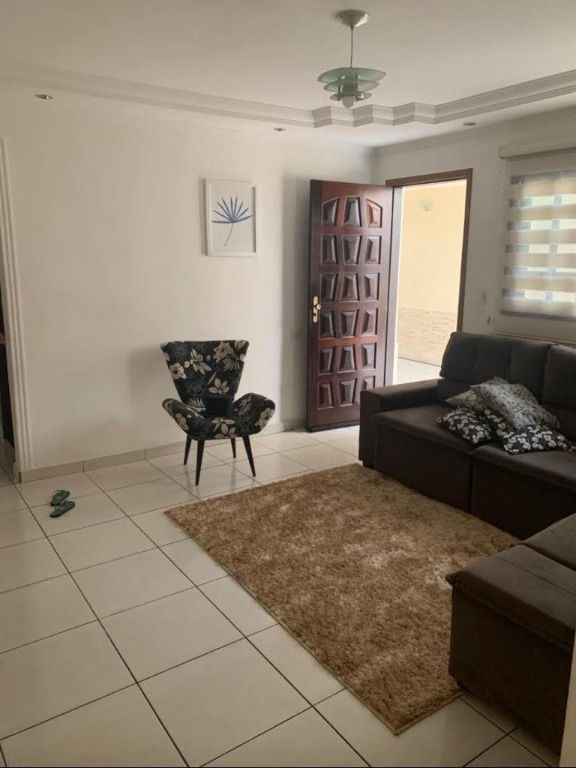 Casa à venda com 6 quartos, 250m² - Foto 45