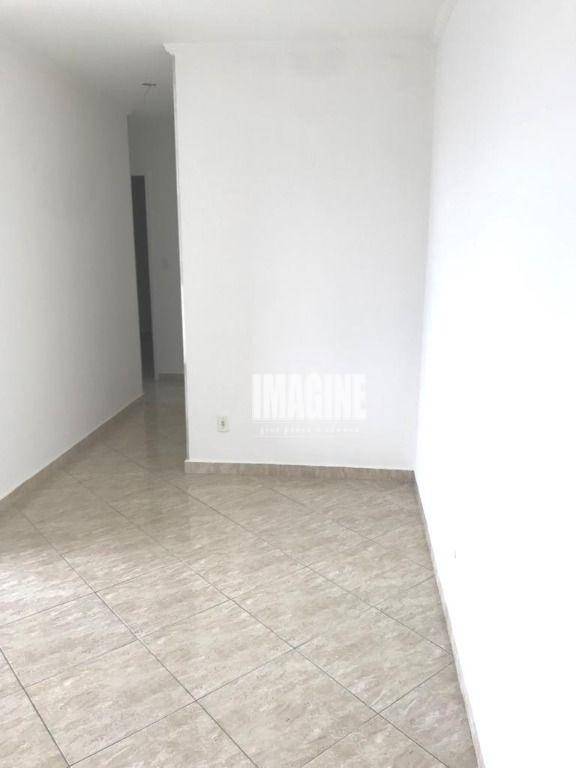 Apartamento à venda com 2 quartos, 52m² - Foto 5