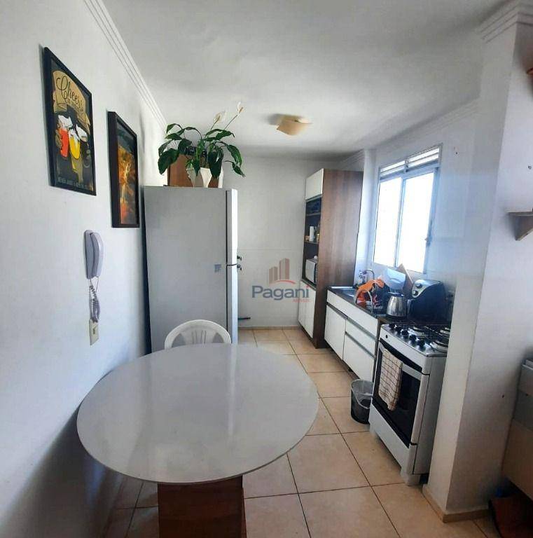 Apartamento, 2 quartos, 49 m² - Foto 2
