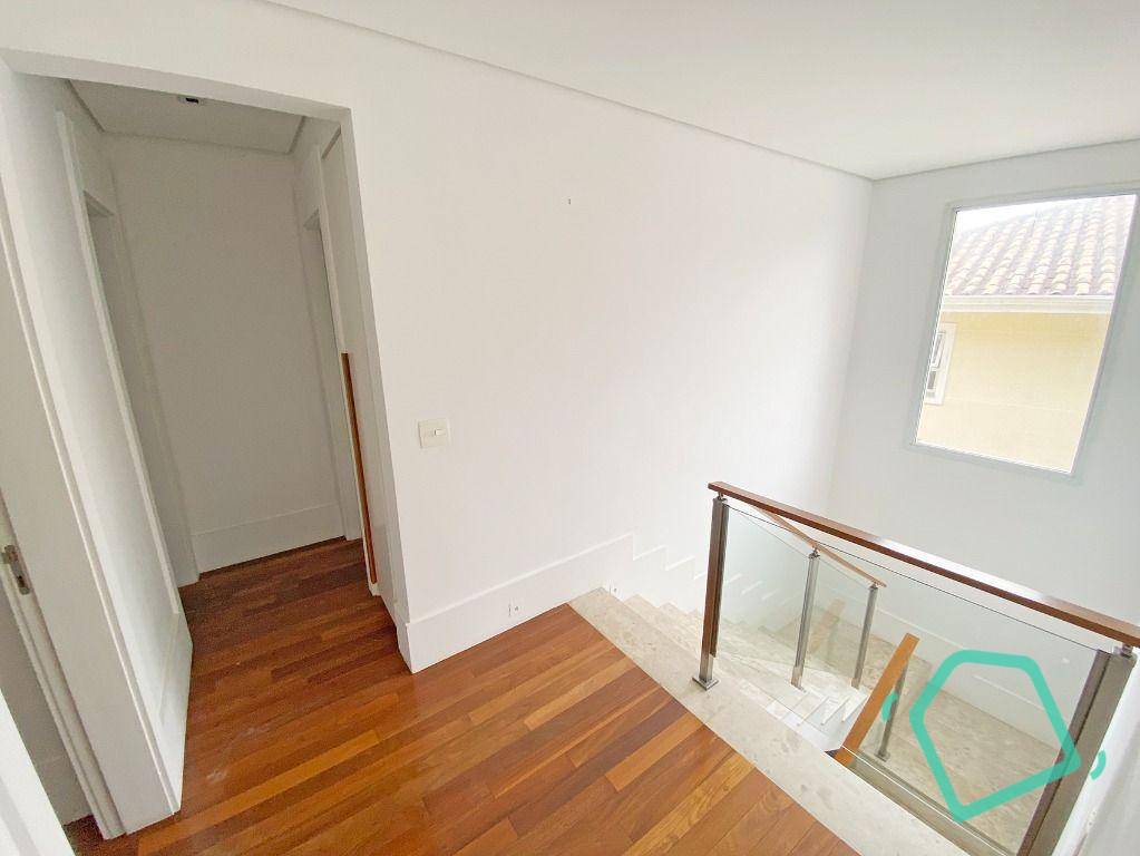 Casa de Condomínio para alugar com 3 quartos, 280m² - Foto 16