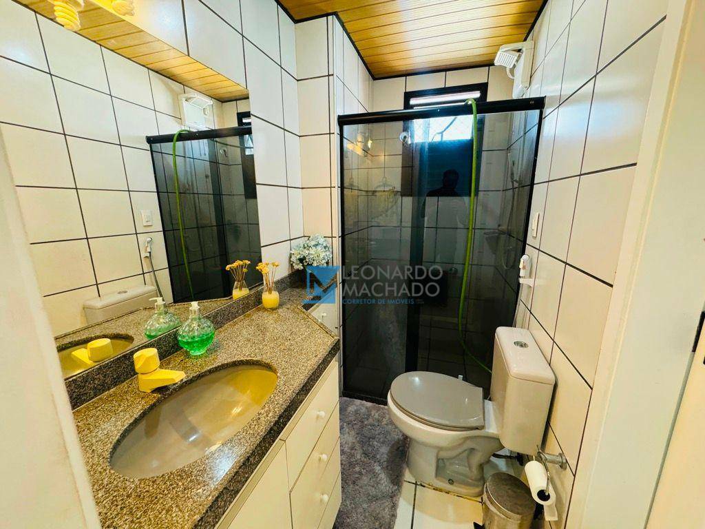 Apartamento à venda com 4 quartos, 140m² - Foto 19