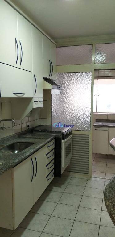 Apartamento à venda com 4 quartos, 134m² - Foto 8