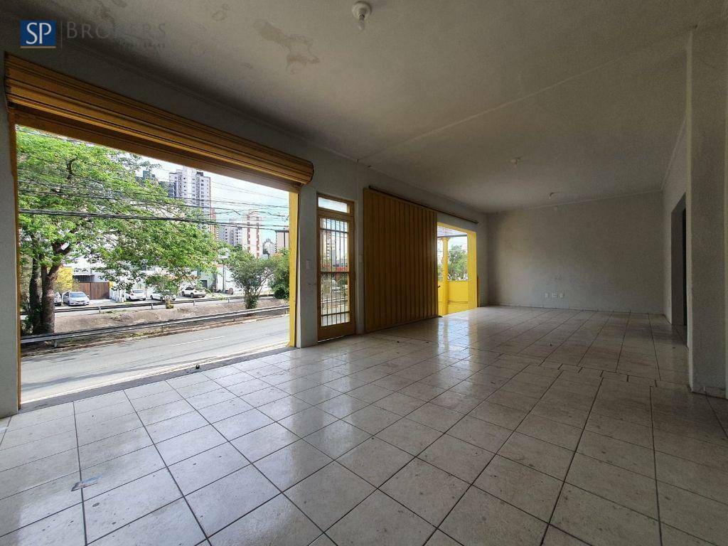 Casa para alugar com 4 quartos, 290m² - Foto 6