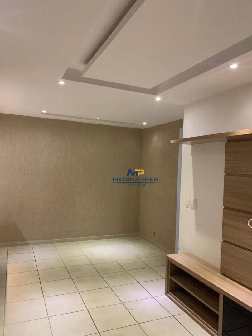 Apartamento à venda com 2 quartos, 60m² - Foto 9