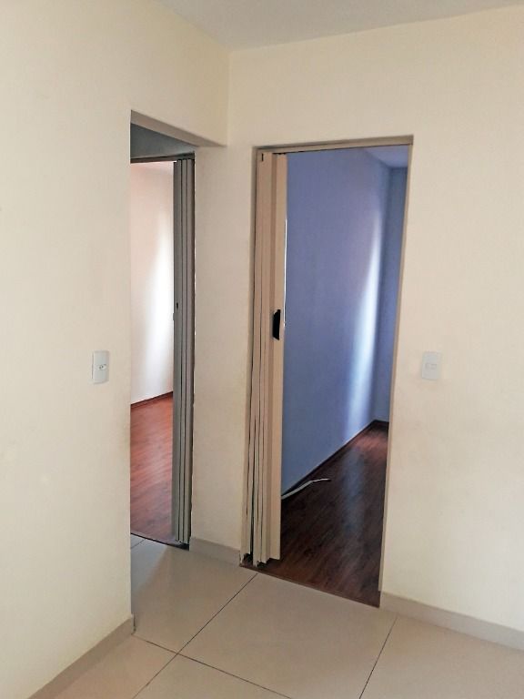 Apartamento à venda com 2 quartos, 51m² - Foto 4