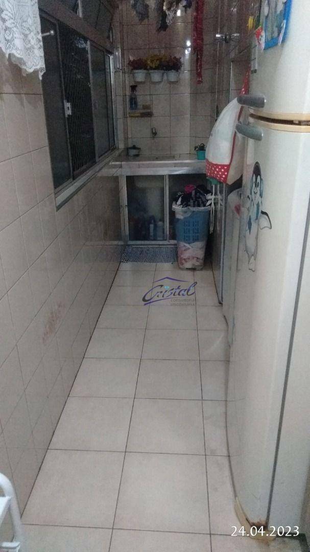 Apartamento à venda com 3 quartos, 67m² - Foto 11