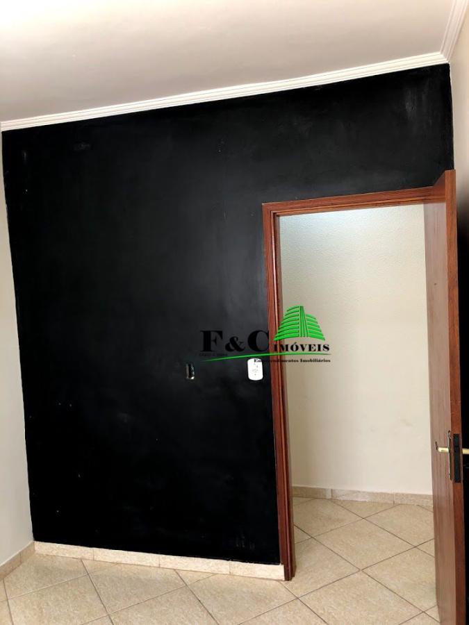 Casa à venda com 3 quartos, 140m² - Foto 10