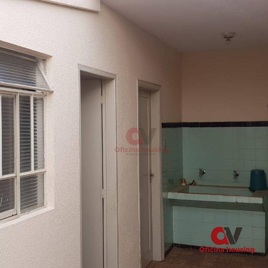 Casa à venda com 3 quartos, 194m² - Foto 8