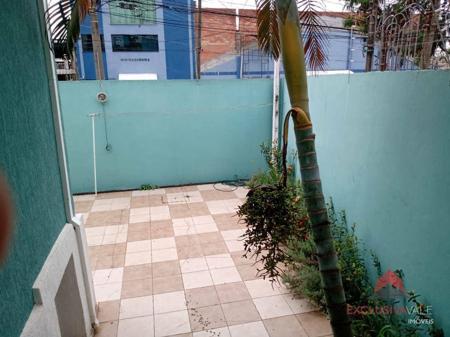 Casa à venda com 3 quartos, 200m² - Foto 5