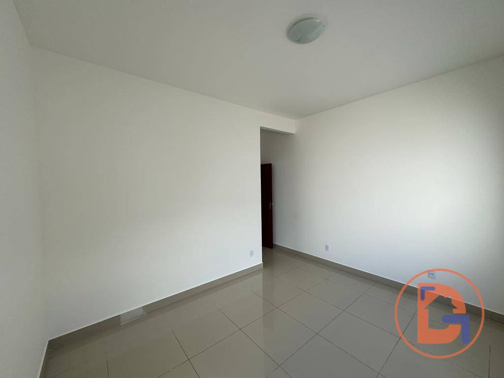 Casa à venda com 2 quartos, 96m² - Foto 18