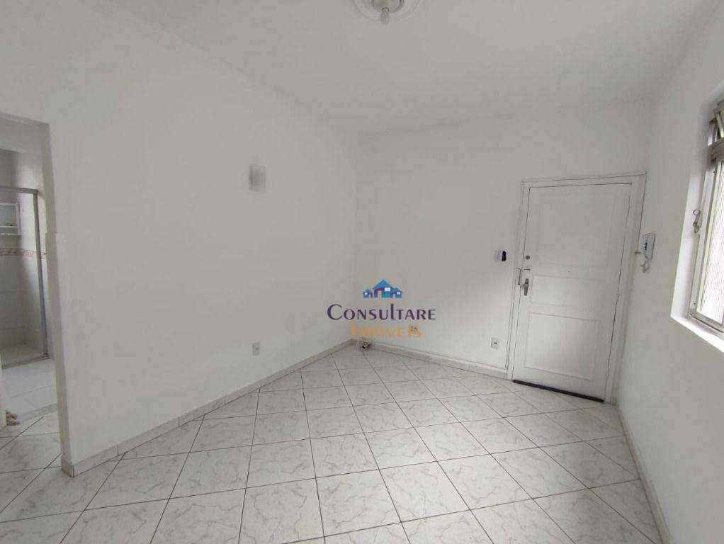 Apartamento à venda com 2 quartos, 65m² - Foto 11