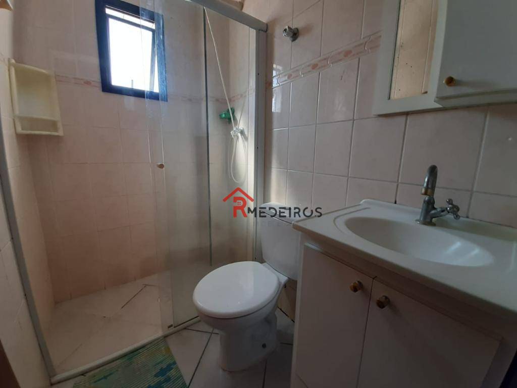 Apartamento à venda com 1 quarto, 45m² - Foto 11