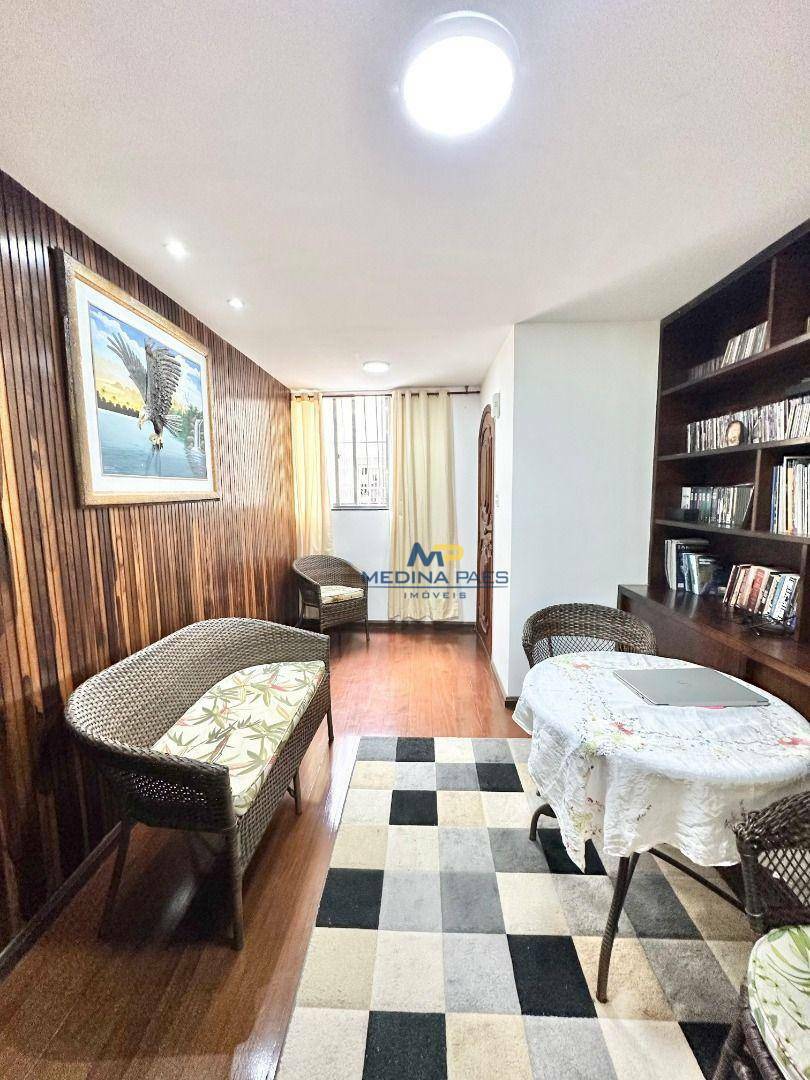 Apartamento à venda com 3 quartos, 160m² - Foto 4