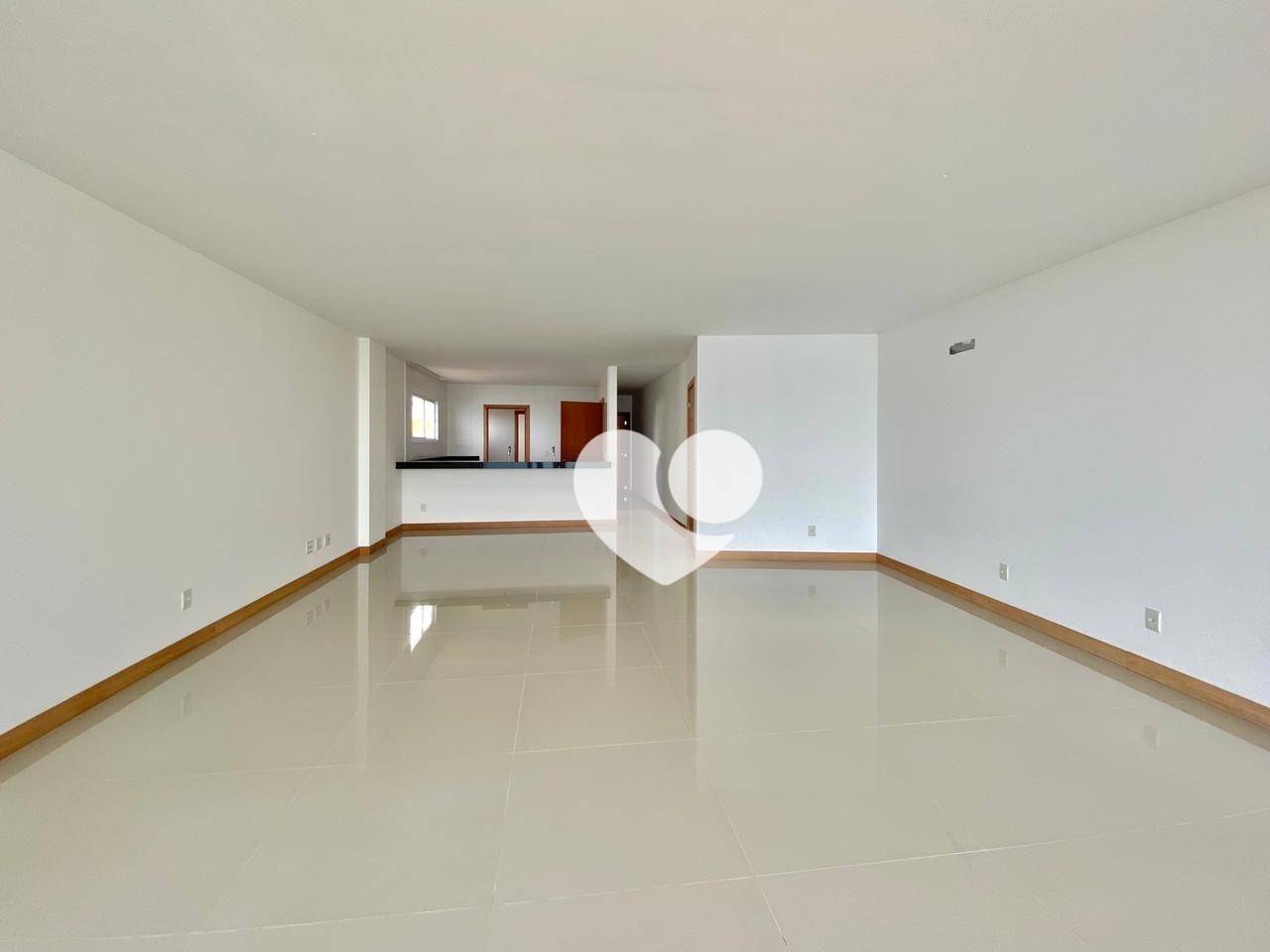 Apartamento à venda com 4 quartos, 178m² - Foto 5