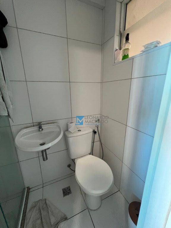 Apartamento à venda com 2 quartos, 95m² - Foto 15