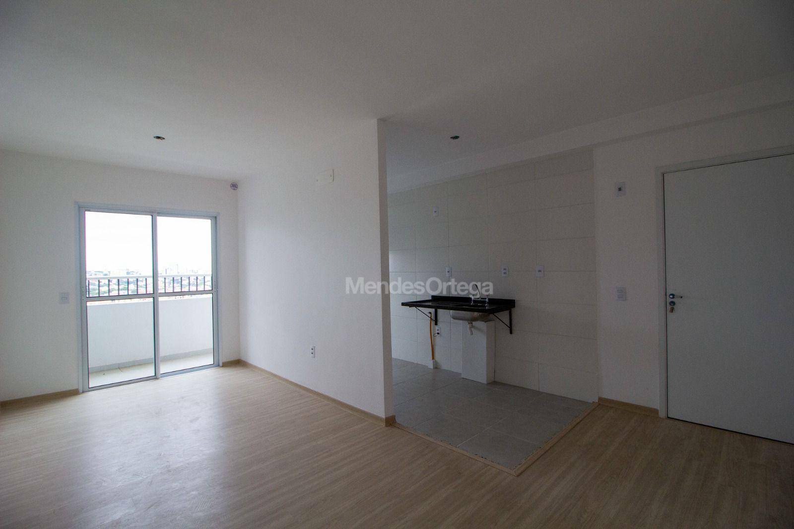 Apartamento à venda com 2 quartos, 63m² - Foto 3