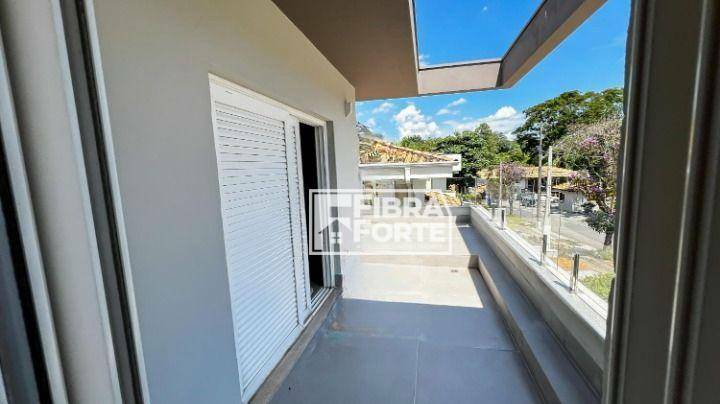 Casa de Condomínio à venda com 4 quartos, 356m² - Foto 14