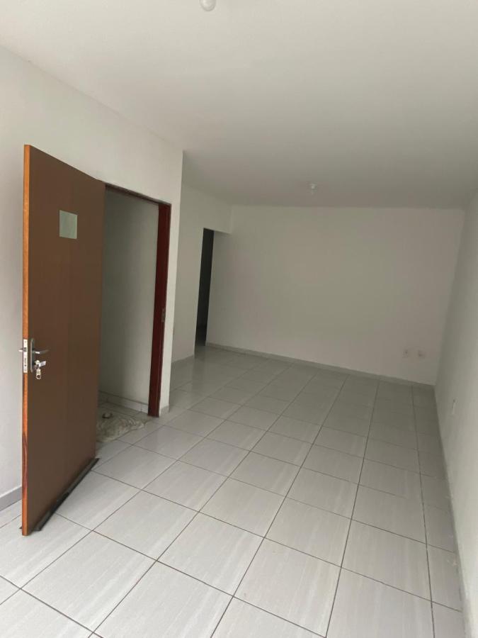 Apartamento para alugar com 1 quarto, 105m² - Foto 2