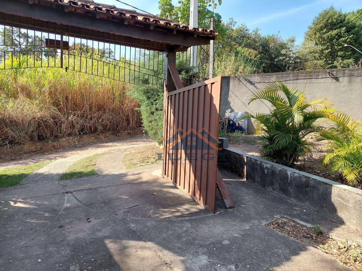 Chácara à venda com 3 quartos, 4000M2 - Foto 3