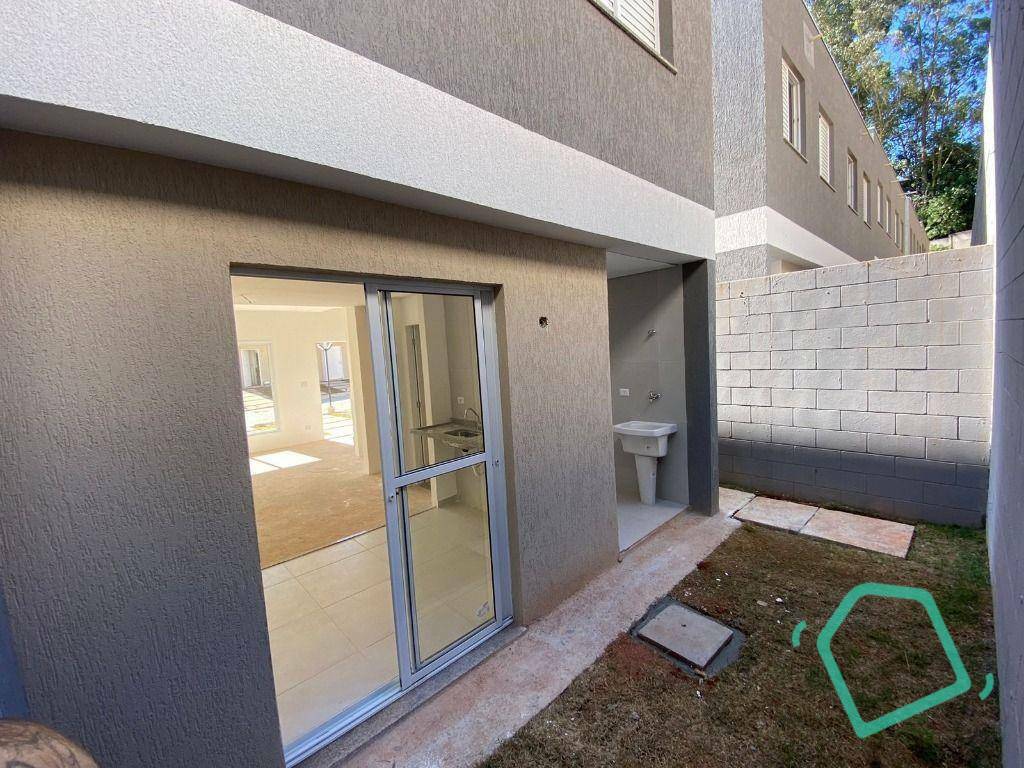 Casa de Condomínio à venda com 3 quartos, 100m² - Foto 11