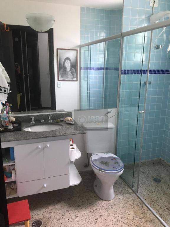 Sobrado à venda com 3 quartos, 200m² - Foto 7