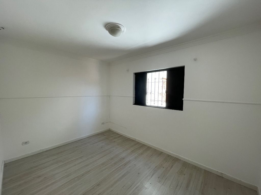 Sobrado à venda com 2 quartos, 90m² - Foto 4