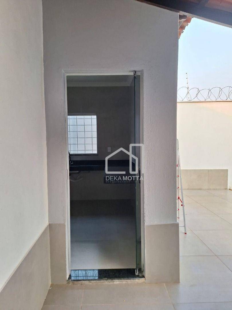 Casa à venda com 3 quartos, 105m² - Foto 6