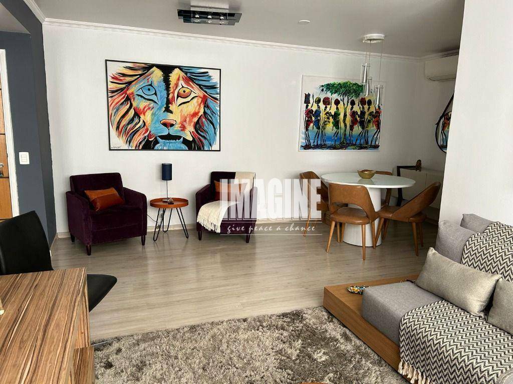 Apartamento à venda com 2 quartos, 68m² - Foto 5