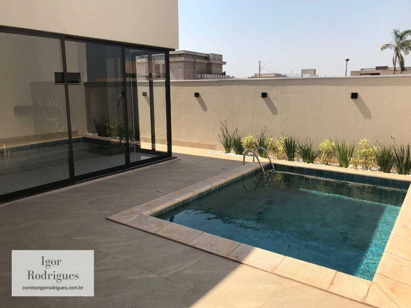 Casa à venda com 4 quartos, 270m² - Foto 12