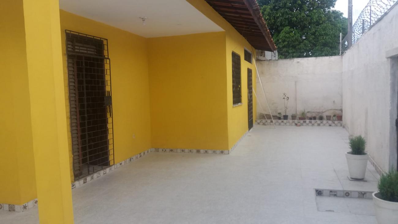 Casa à venda com 3 quartos, 186m² - Foto 18