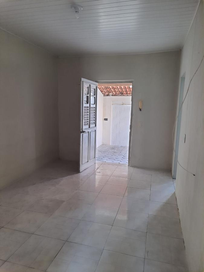 Casa à venda com 3 quartos, 200m² - Foto 5