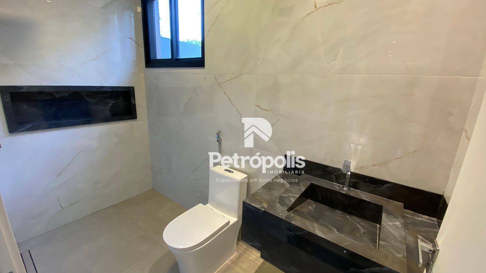 Sobrado à venda com 3 quartos, 307m² - Foto 15