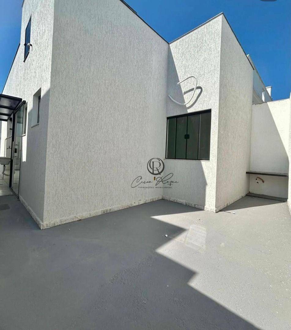 Casa à venda com 2 quartos, 58m² - Foto 3