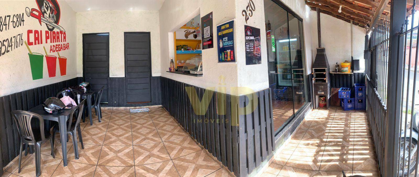 Casa à venda com 2 quartos, 87m² - Foto 1