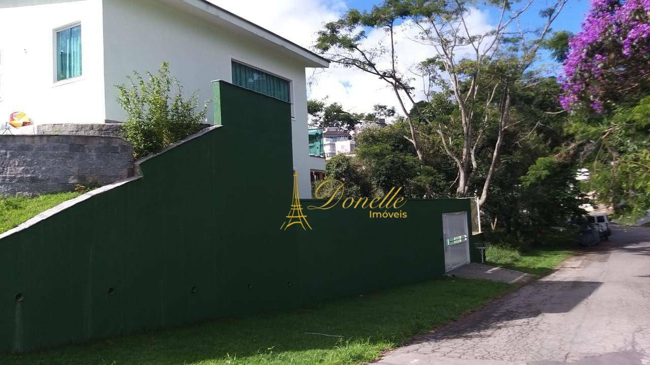 Casa de Condomínio à venda com 4 quartos, 400m² - Foto 25