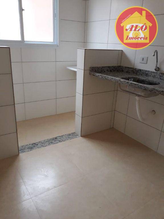 Casa à venda com 2 quartos, 48m² - Foto 9