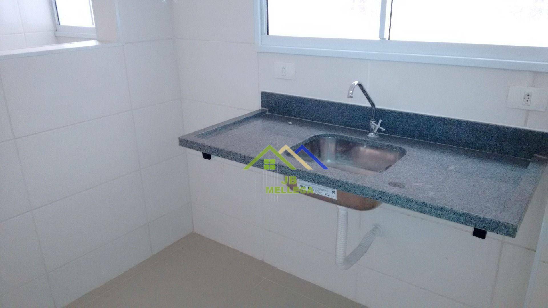 Apartamento à venda com 2 quartos, 62m² - Foto 3