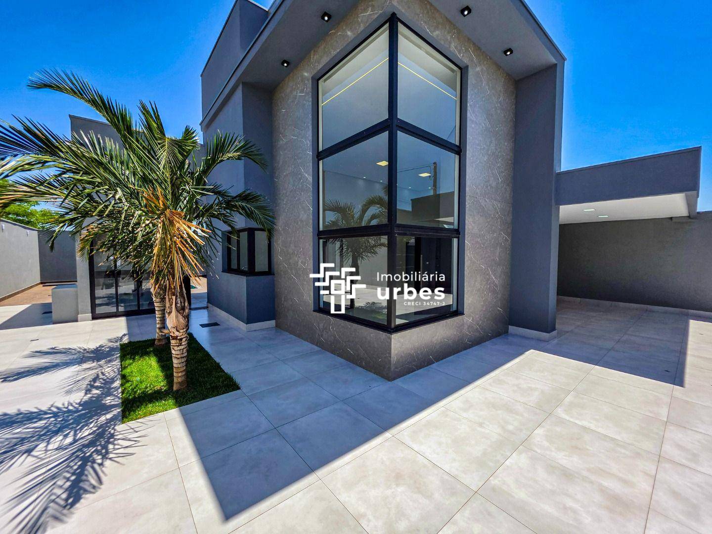 Casa, 3 quartos, 180 m² - Foto 1