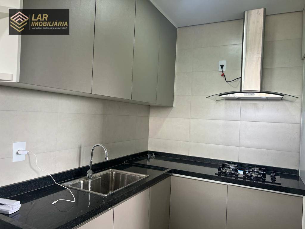 Apartamento para alugar com 3 quartos, 112m² - Foto 18