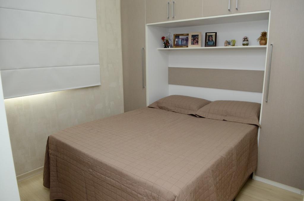 Apartamento à venda com 2 quartos, 60m² - Foto 25