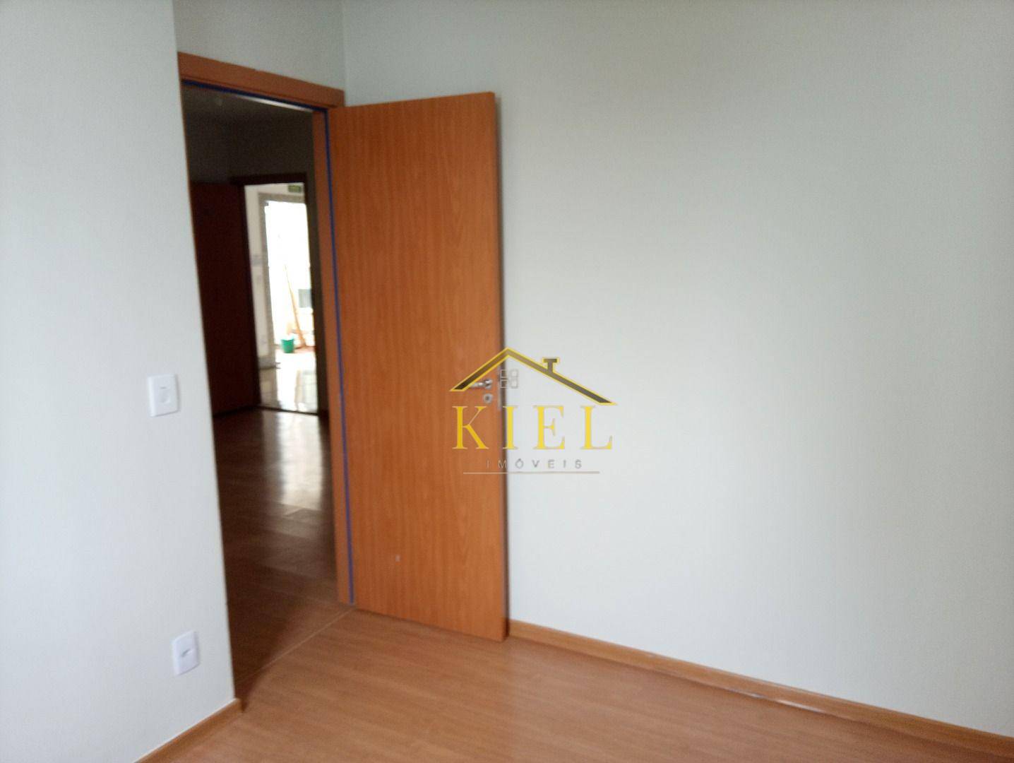 Apartamento à venda com 2 quartos, 41m² - Foto 18