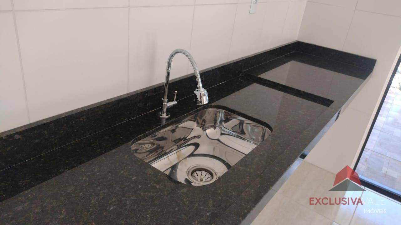 Casa à venda com 3 quartos, 88m² - Foto 4