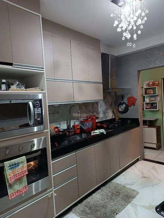 Apartamento à venda com 3 quartos, 106m² - Foto 5