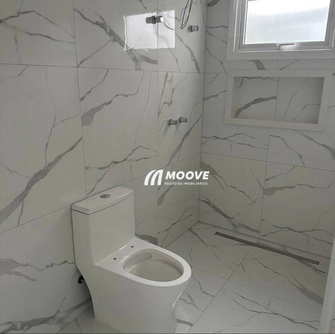 Casa de Condomínio à venda com 3 quartos, 219m² - Foto 6