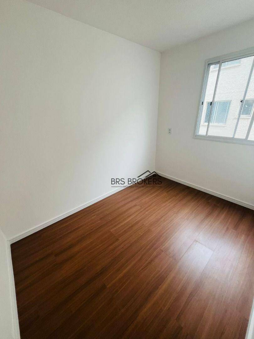 Apartamento à venda com 2 quartos, 42m² - Foto 14